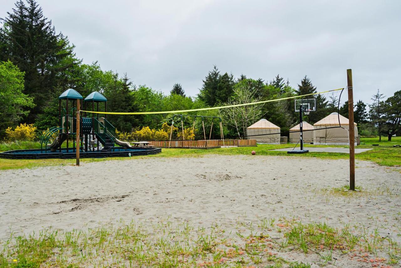 Long Beach Camping Resort Yurt 8 Oceanview Esterno foto